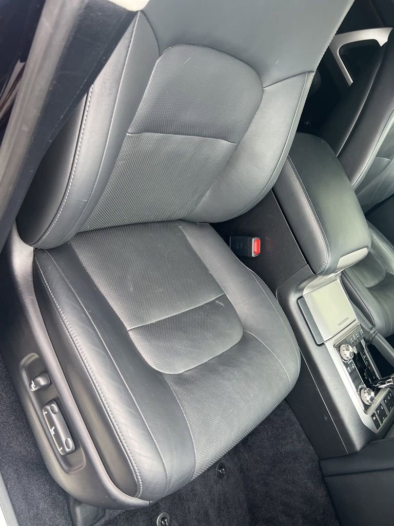 Used 2018 Toyota Land Cruiser image 60