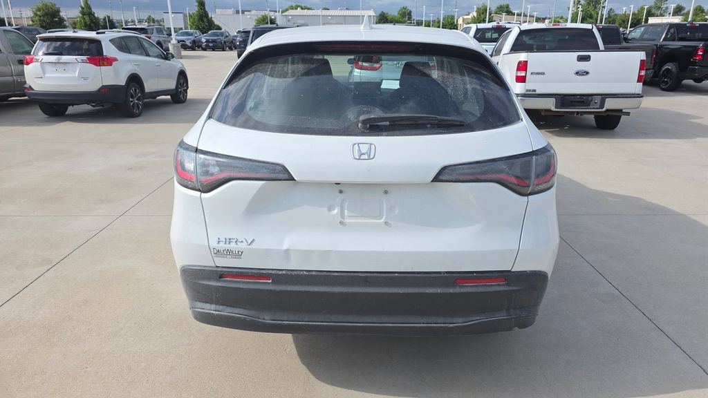 Used 2024 Honda HR-V LX image 4