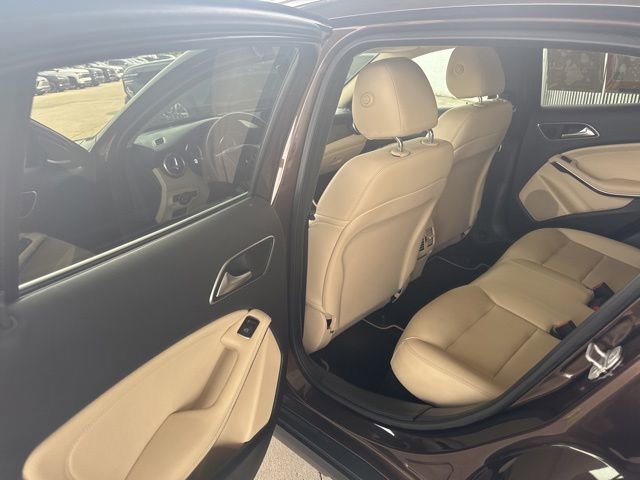 Used 2017 Mercedes-Benz GLA 250 4MATIC image 21
