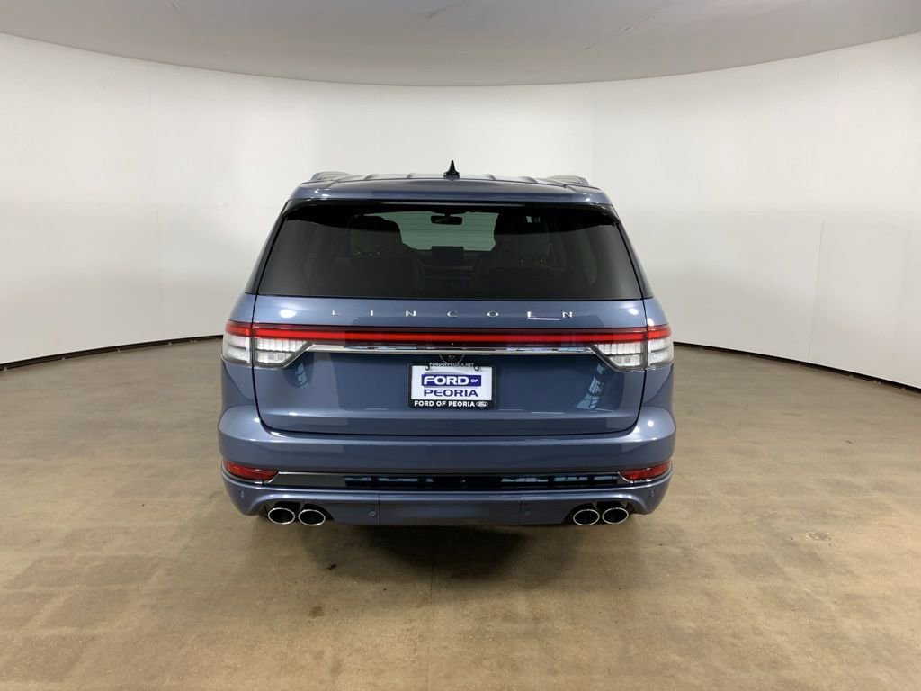 Used 2021 Lincoln Aviator Grand Touring w/ Equipment Group 302A AWD/4WD image 10