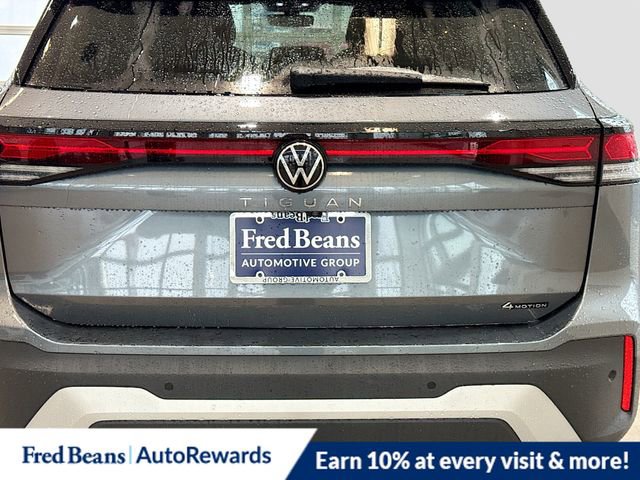New 2026 Volkswagen Tiguan S AWD/4WD image 17