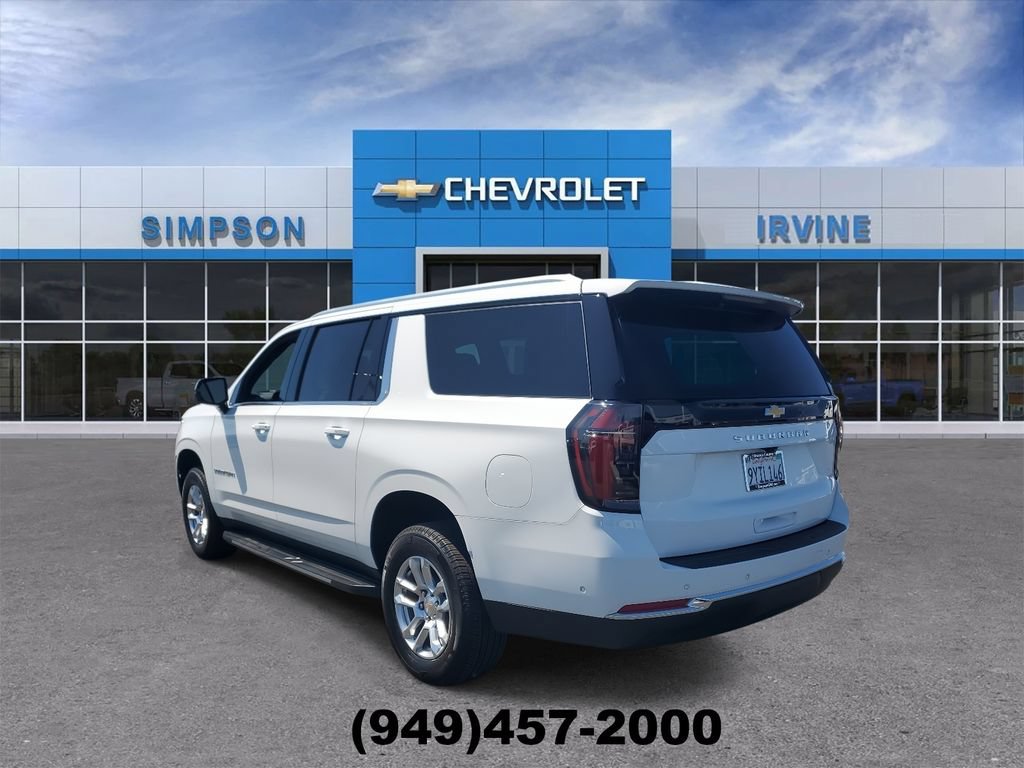 Used 2026 Chevrolet Suburban LS RWD image 6