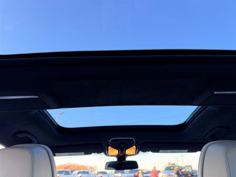 Used 2018 BMW 750i image 32