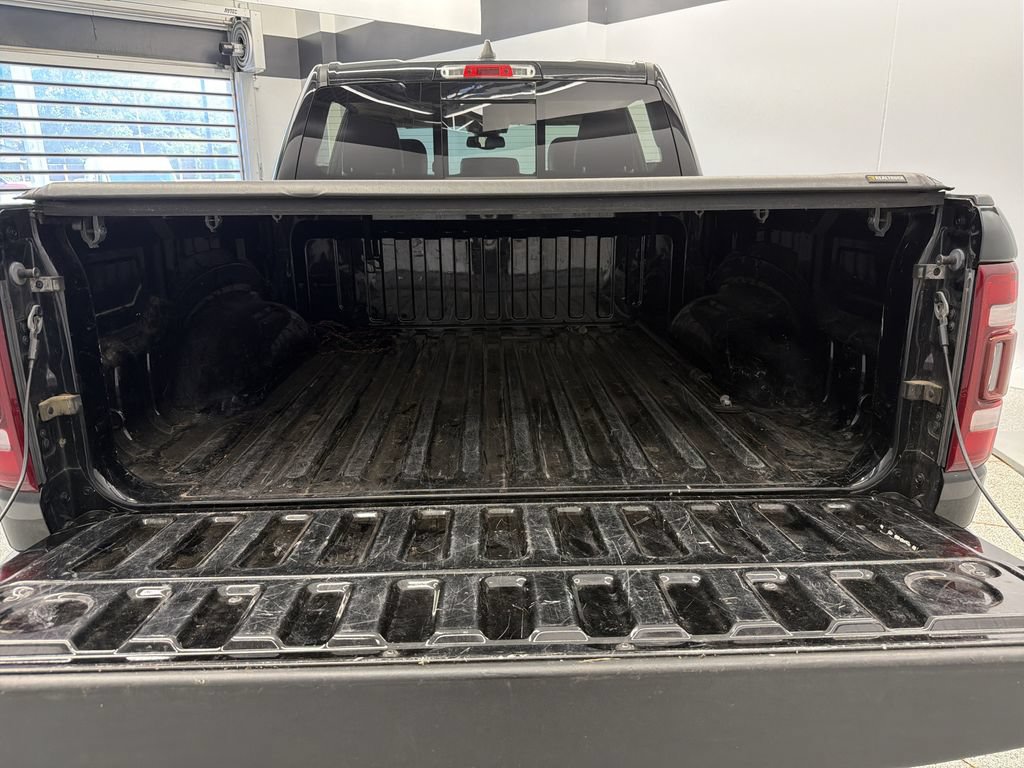 Used 2019 RAM 1500 Laramie AWD/4WD image 21