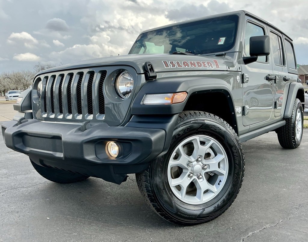 Used 2021 Jeep Wrangler Unlimited Islander image 3