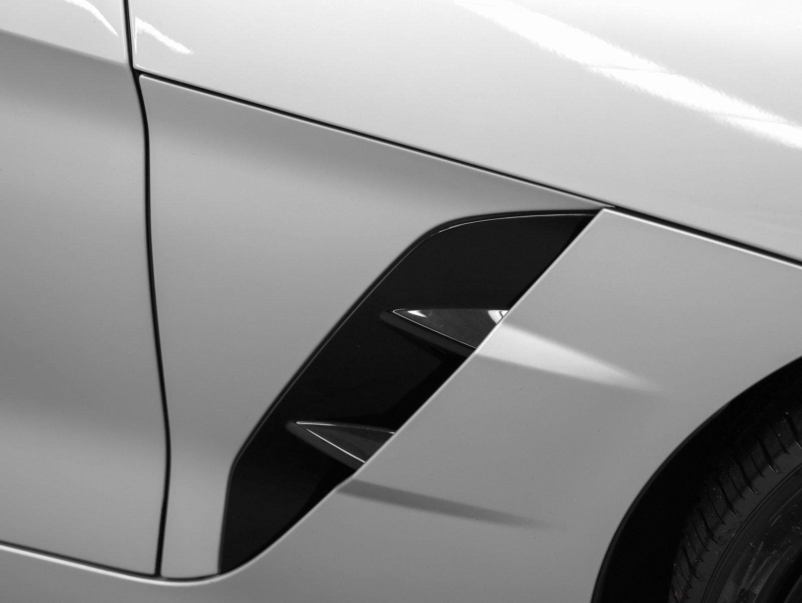 Used 2022 BMW Z4 M40i w/ Premium Package image 17