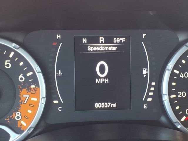 Used 2017 Jeep Renegade Latitude w/ Popular Equipment Group image 26