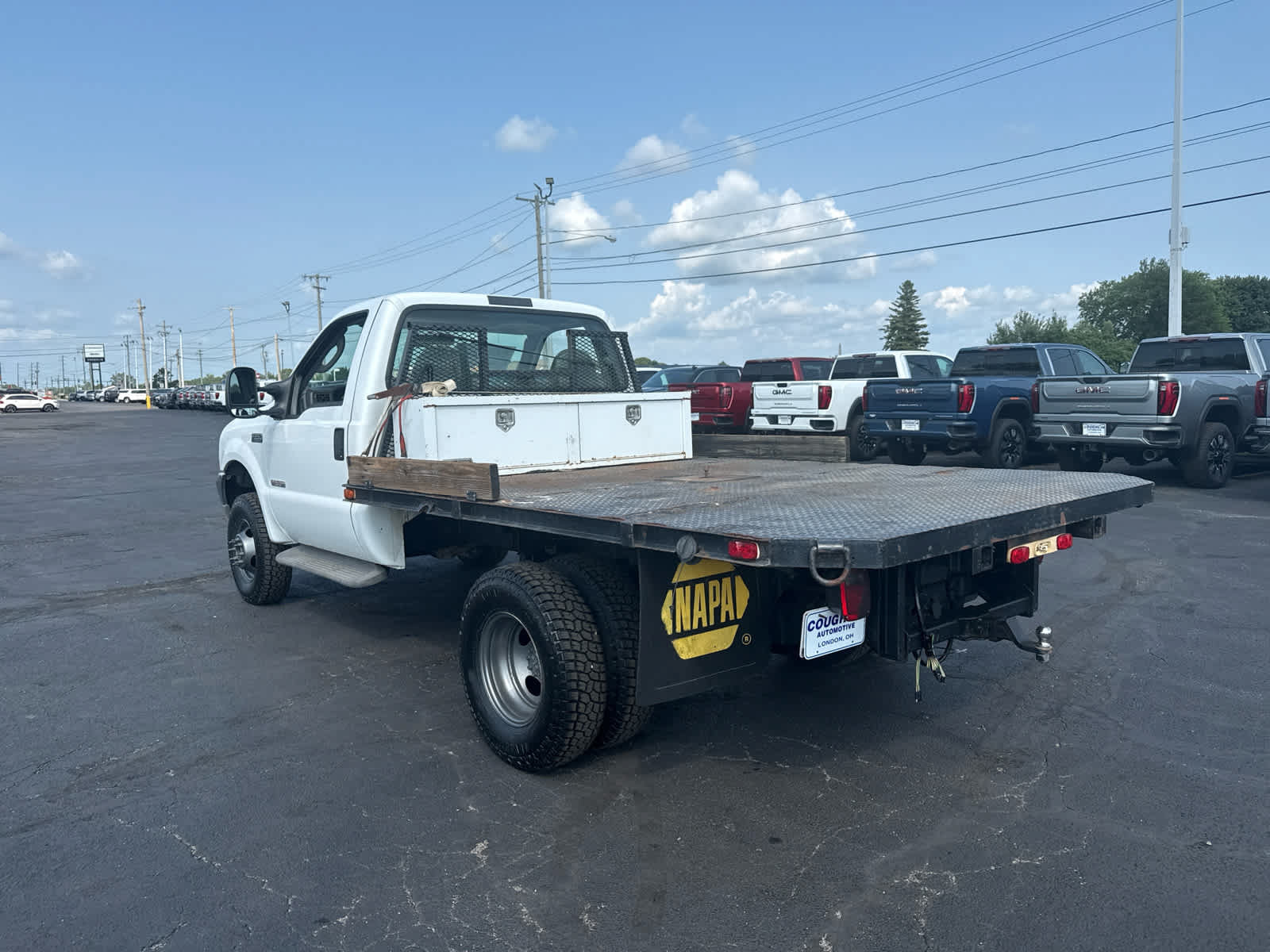 Used 2004 Ford F350 XL AWD/4WD image 3