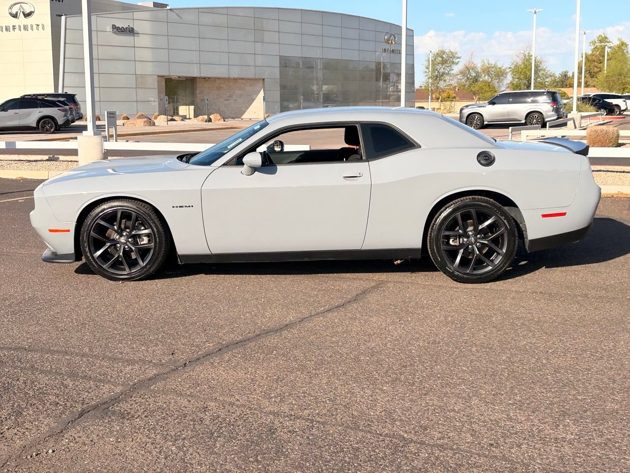 Used 2021 Dodge Challenger R/T w/ Blacktop Package RWD image 3