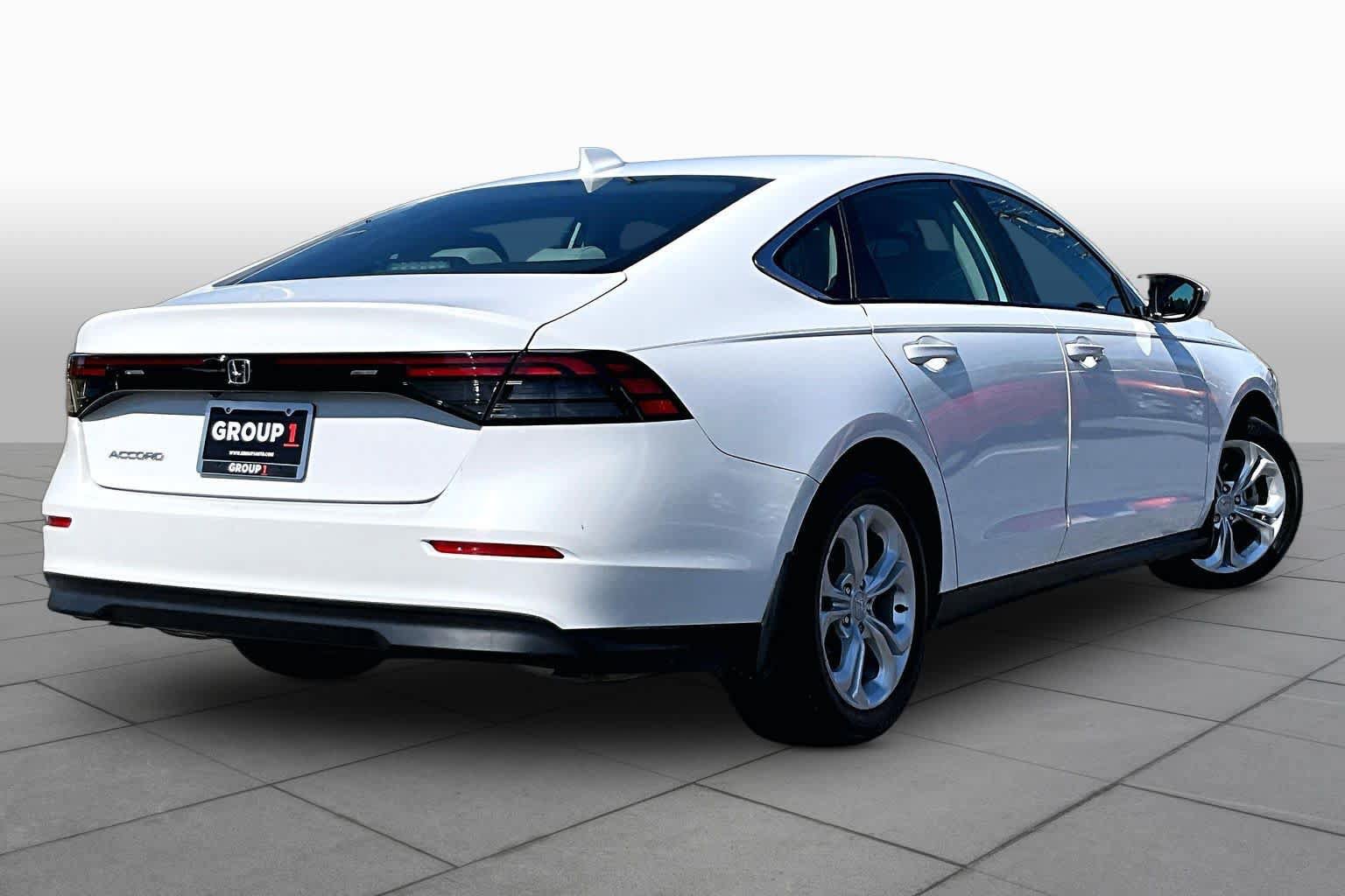 Used 2023 Honda Accord LX image 13