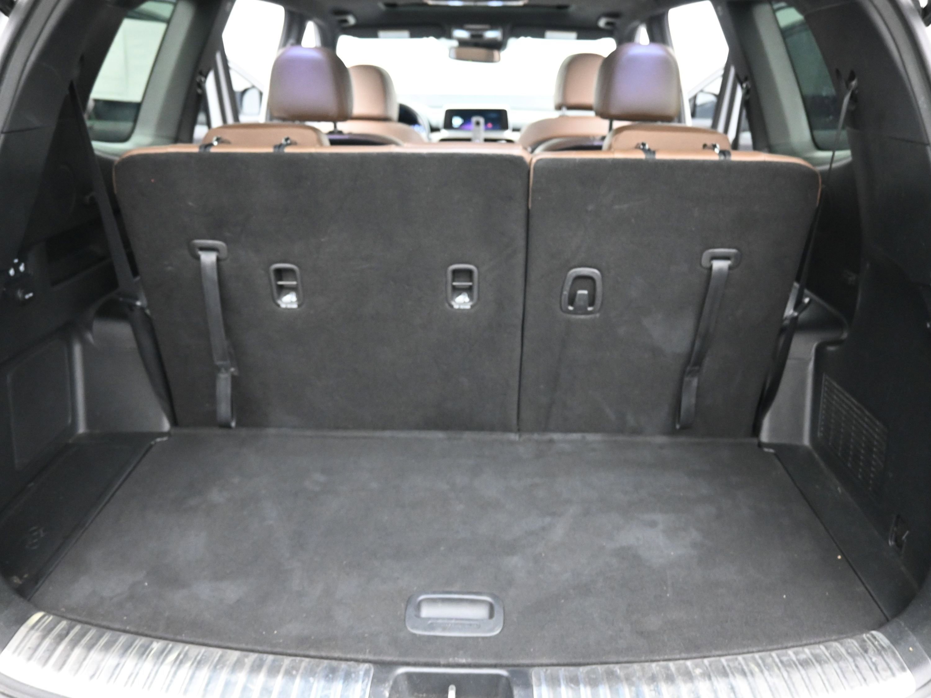 Used 2022 Kia Telluride SX w/ SX Prestige Package image 21