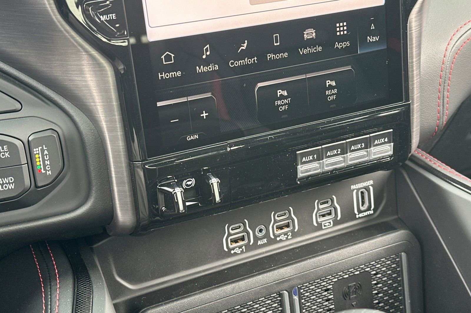 New 2026 RAM 1500 RHO w/ RHO Level 1 Equipment Group image 25