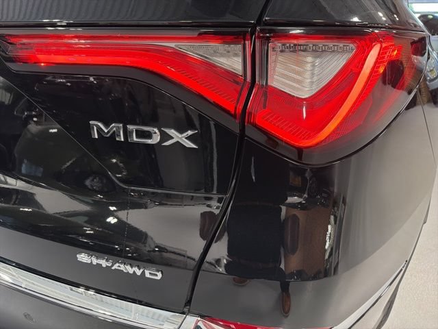 Used 2024 Acura MDX SH-AWD w/ Technology Package image 38