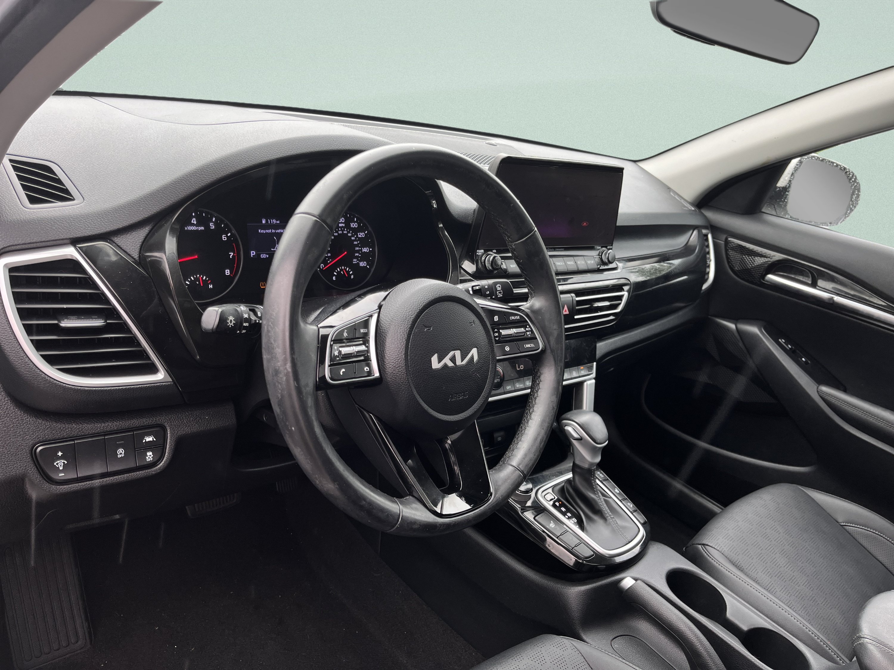 Used 2023 Kia Seltos EX AWD/4WD image 30