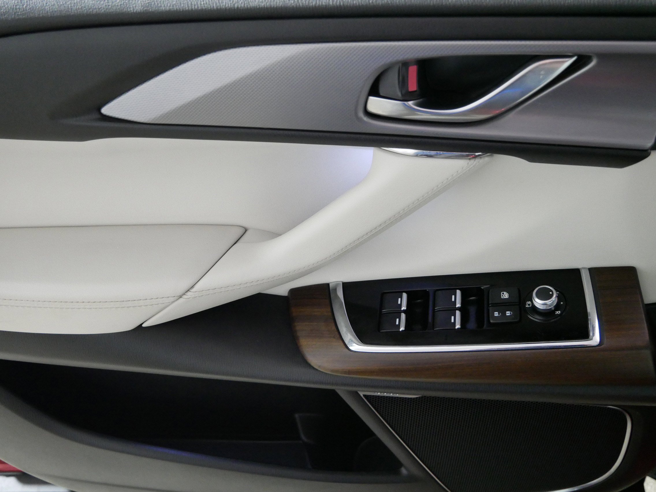 Used 2023 MAZDA CX-9 Signature image 19