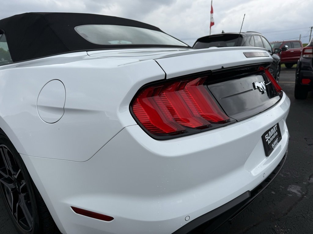 Used 2023 Ford Mustang Premium image 39