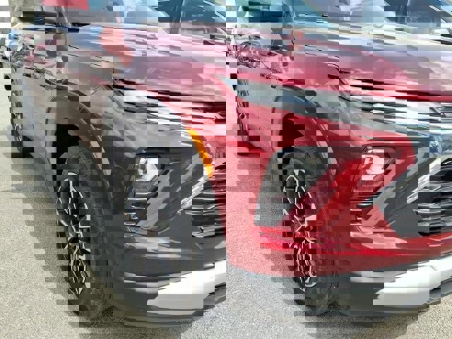 Used 2025 Chevrolet TrailBlazer LT w/ LT Cold Weather Package image 20