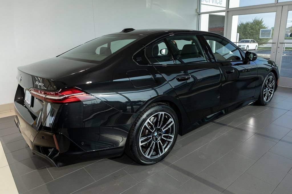 Used 2024 BMW 530i xDrive w/ M Sport Package AWD/4WD image 16