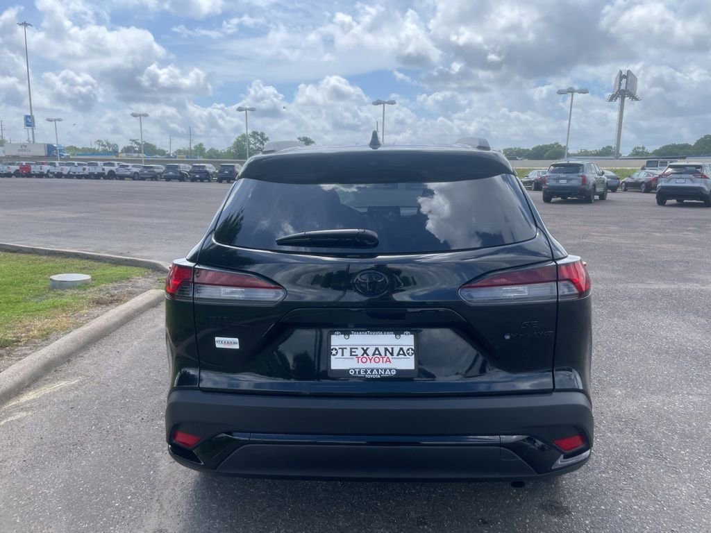 Used 2025 Toyota Corolla Cross AWD Hybrid image 6