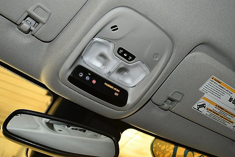 Used 2021 Chevrolet TrailBlazer LT w/ Convenience Package image 26