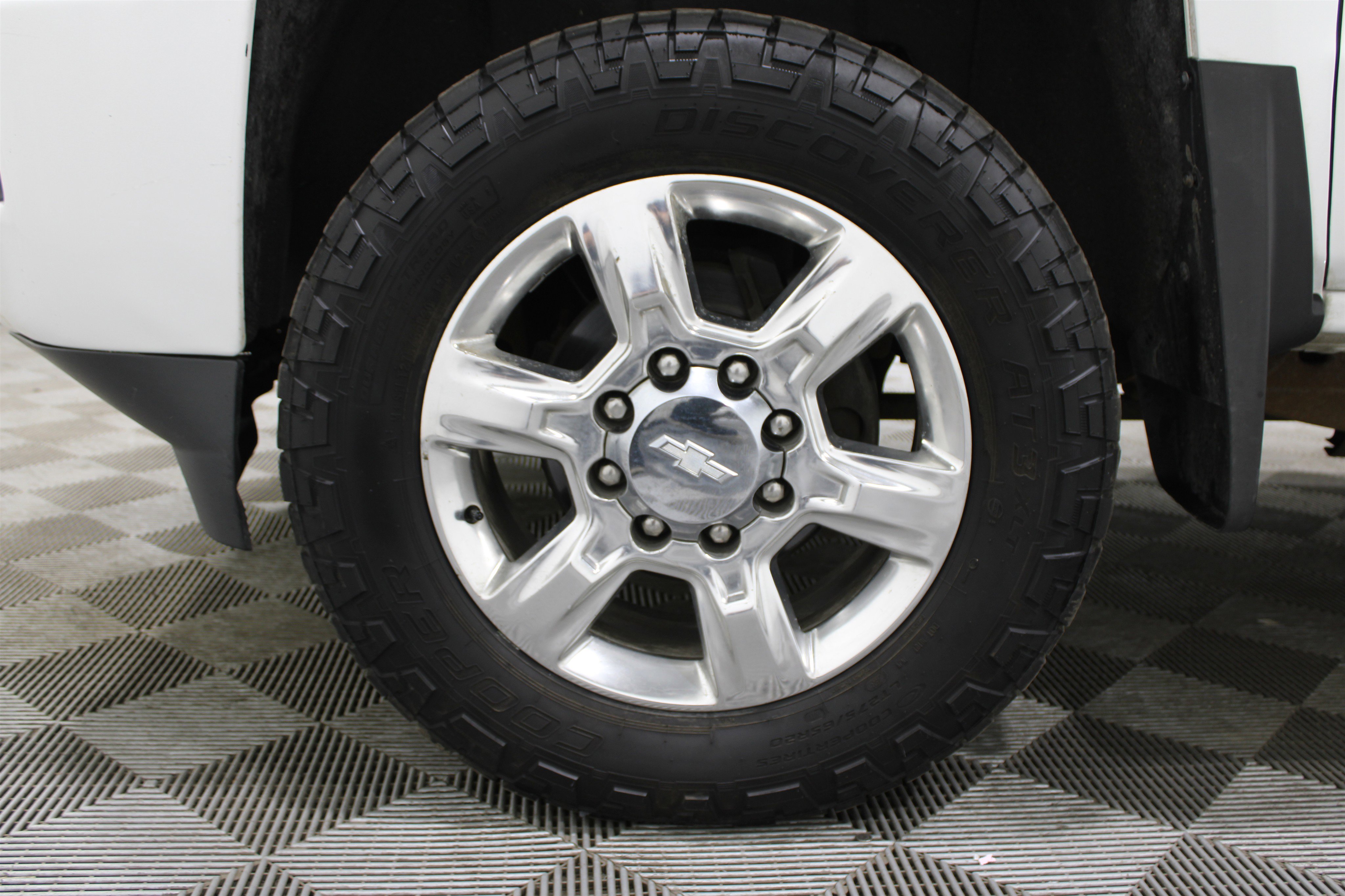 Used 2019 Chevrolet Silverado 2500 LTZ w/ Duramax Plus Package image 43