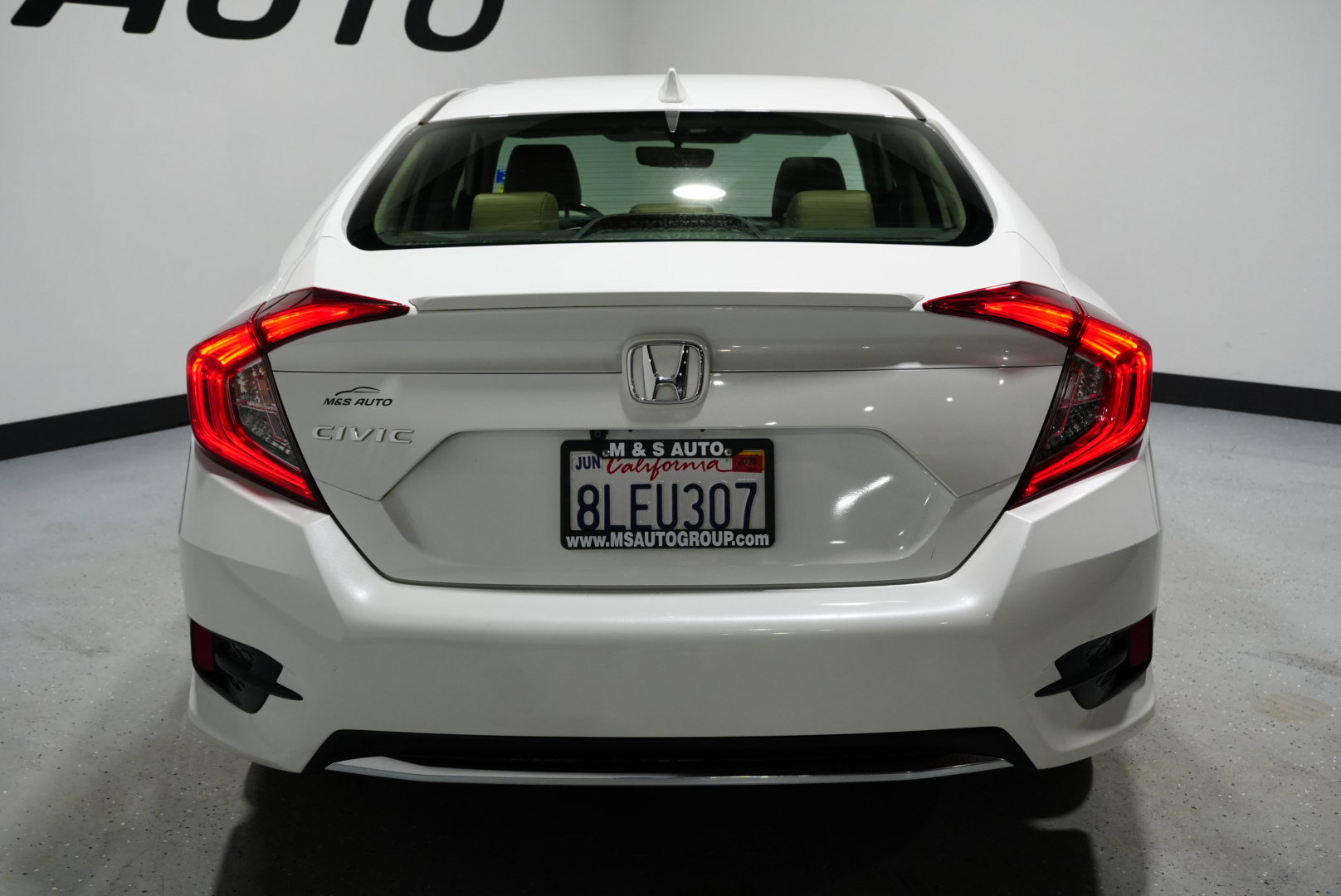 Used 2019 Honda Civic EX-L image 9