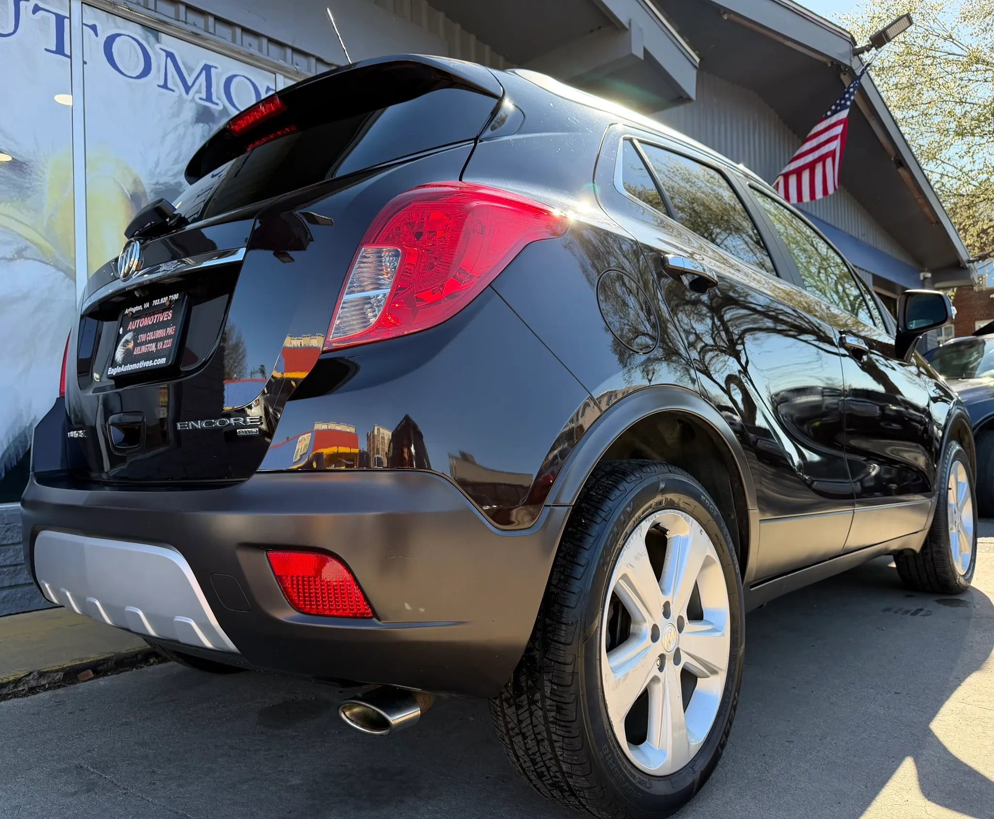 Used 2015 Buick Encore Convenience image 3