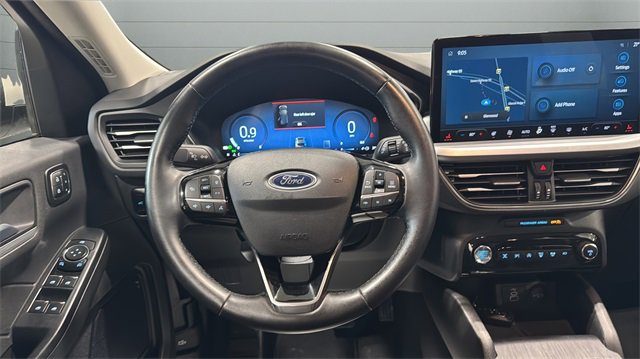 Used 2024 Ford Escape Platinum image 10
