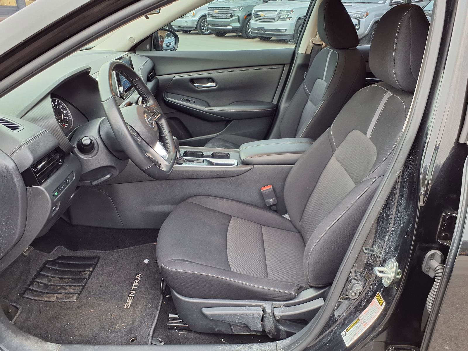 Used 2022 Nissan Sentra SV w/ All-Weather Package image 11