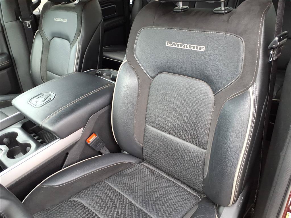 Used 2023 RAM 1500 Laramie AWD/4WD image 18
