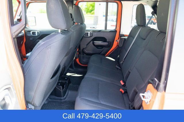 Used 2018 Jeep Wrangler Unlimited Sport S image 29