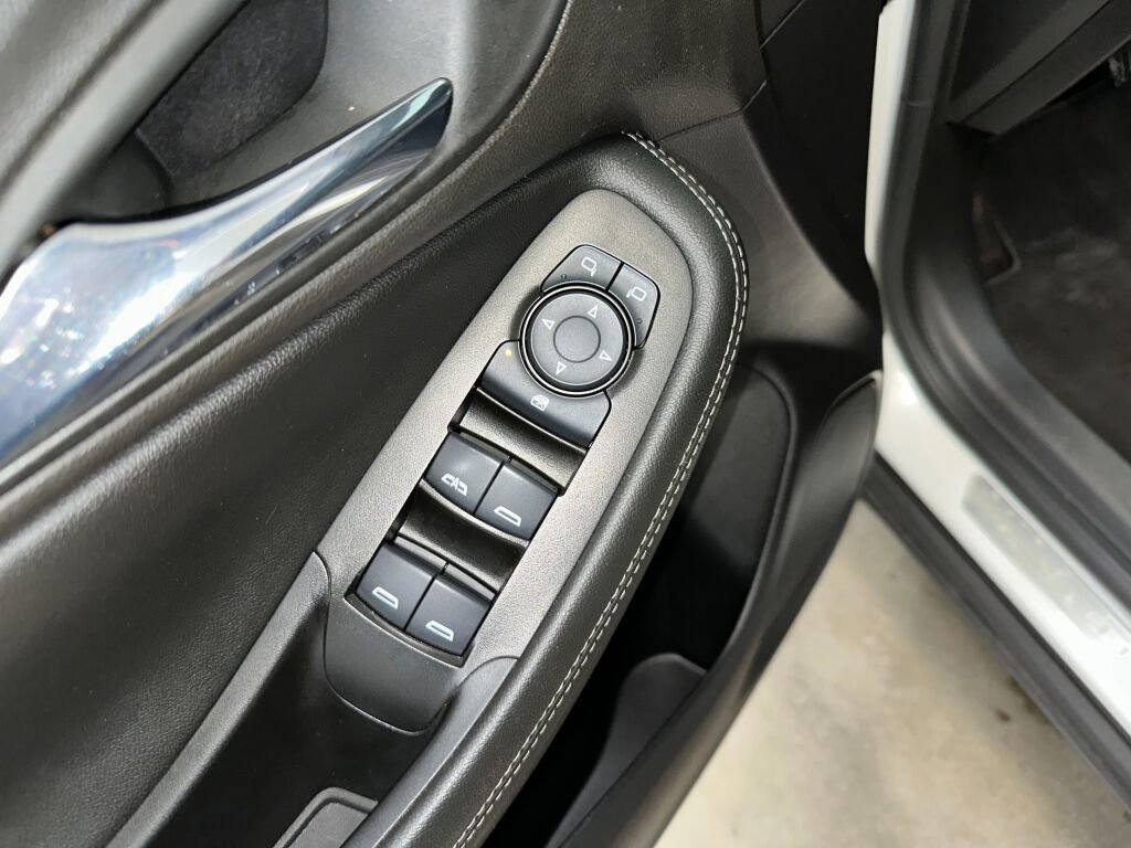 Certified 2022 Buick Encore GX Preferred image 7