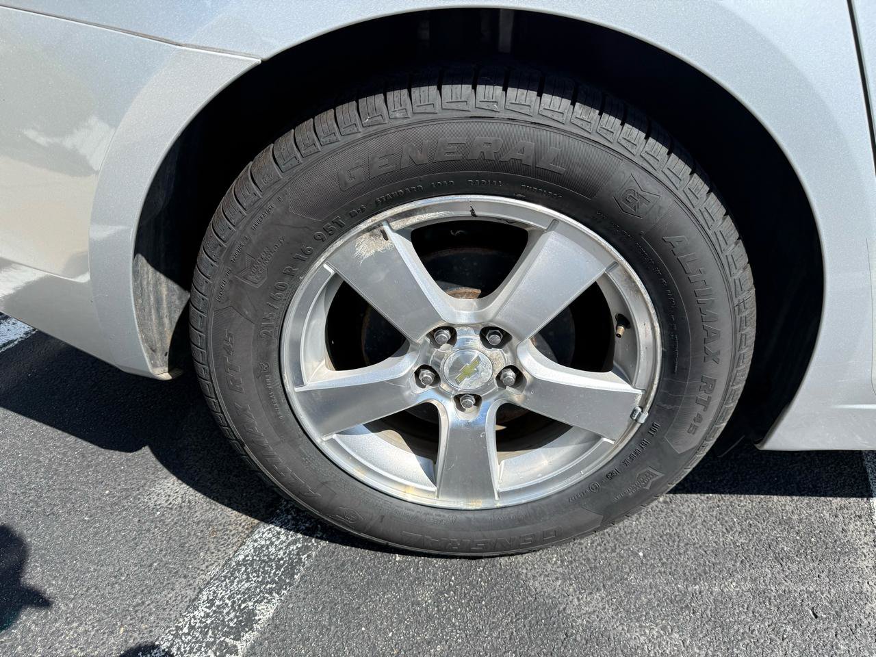 Used 2014 Chevrolet Cruze LT FWD image 26
