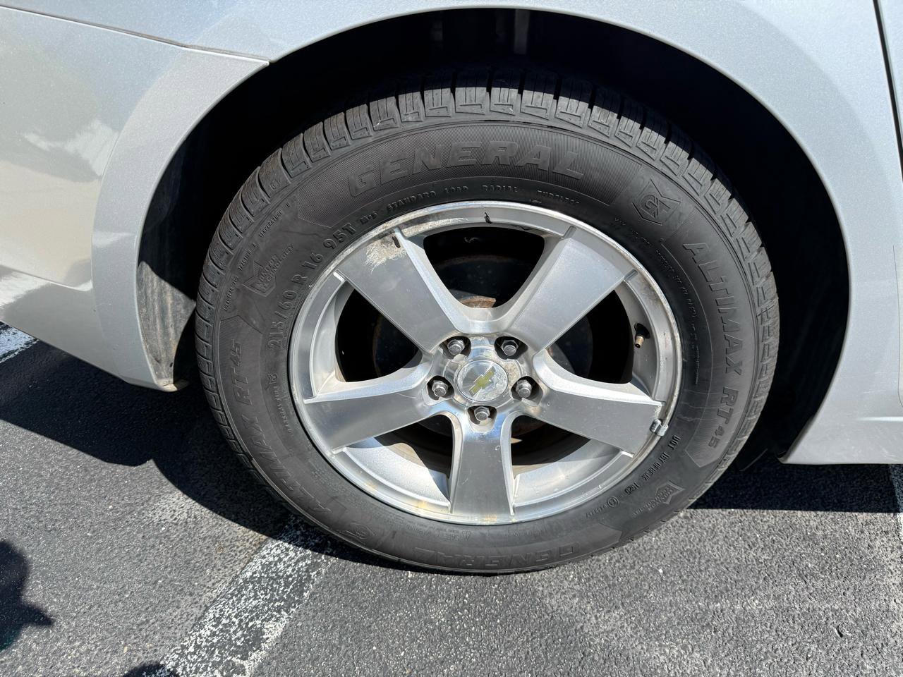 Used 2014 Chevrolet Cruze LT FWD image 26
