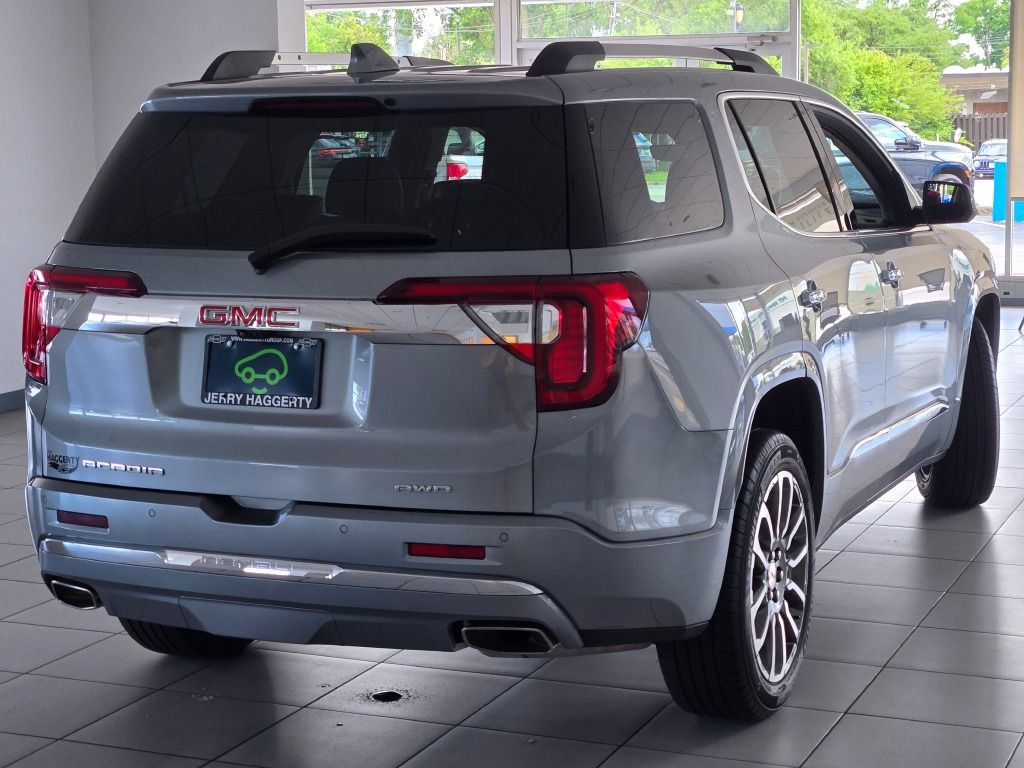 Certified 2023 GMC Acadia Denali w/ Denali Ultimate Package AWD/4WD image 12