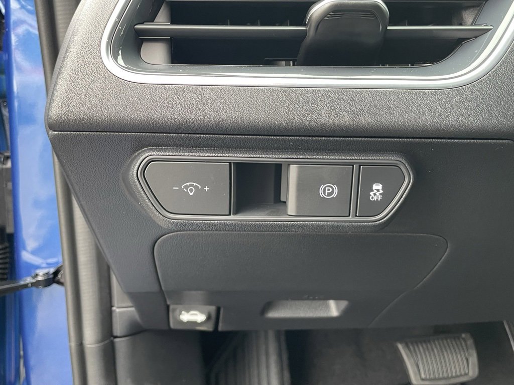 New 2025 Kia K4 GT-Line w/ GT-Line Sunroof Package image 12