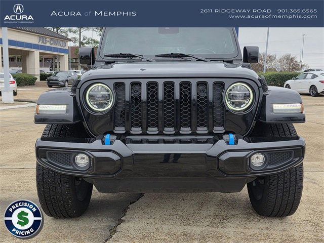 Used 2021 Jeep Wrangler Unlimited Sahara image 3