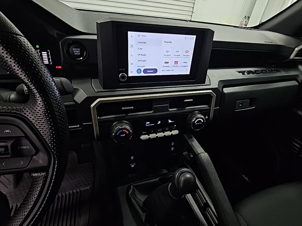 Used 2024 Toyota Tacoma SR image 13