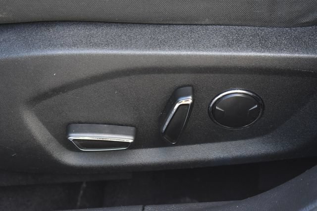 Used 2017 Ford Fusion SE FWD image 20