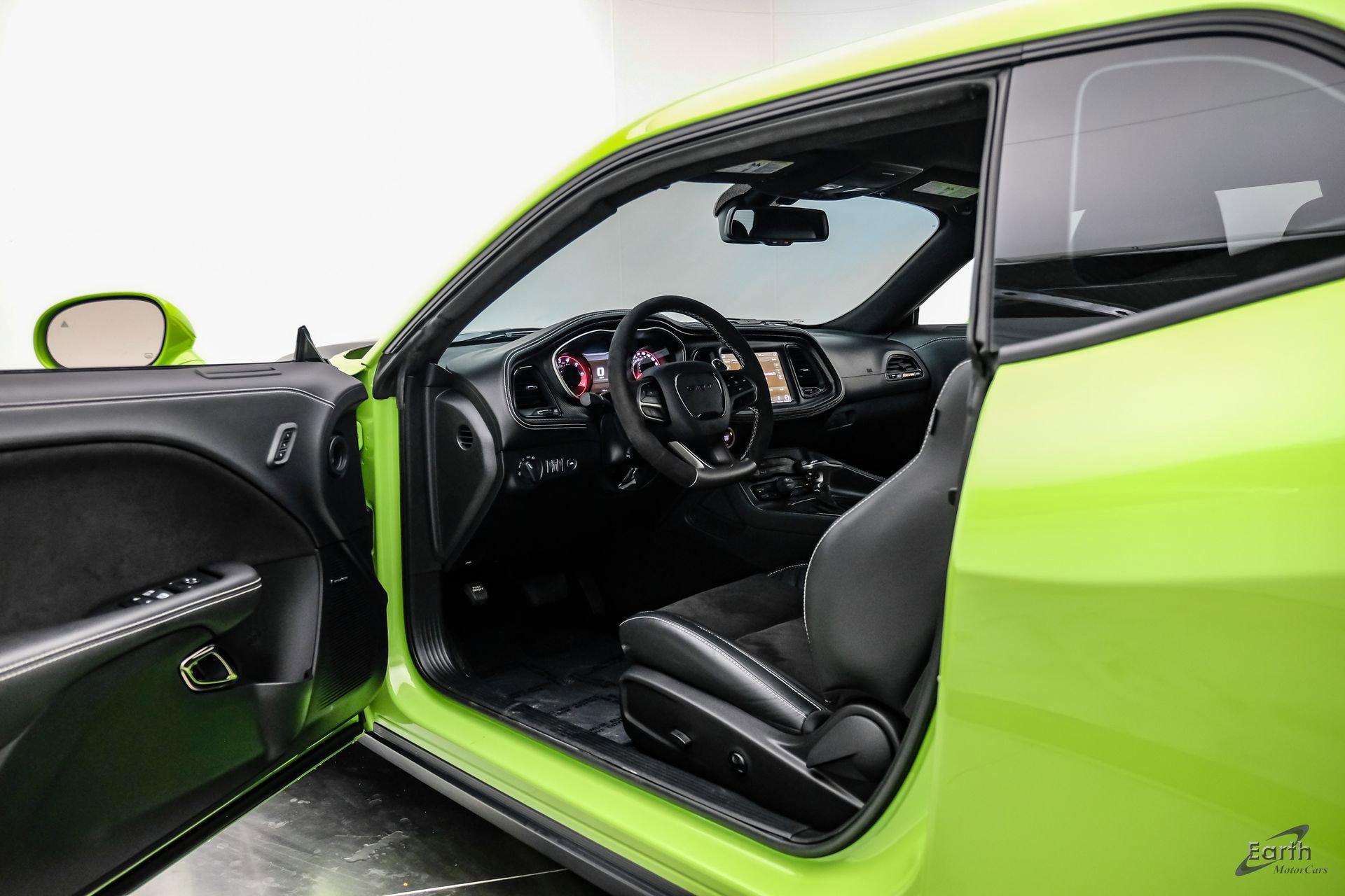 Used 2023 Dodge Challenger SRT Hellcat Redeye image 43