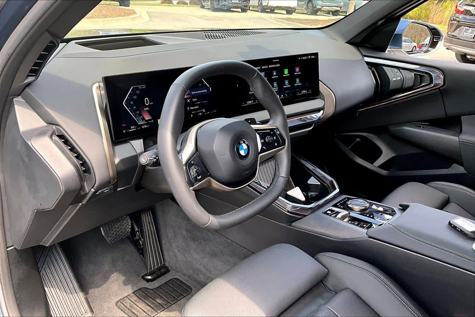 Certified 2025 BMW X3 xDrive30i w/ Premium Package AWD/4WD image 17