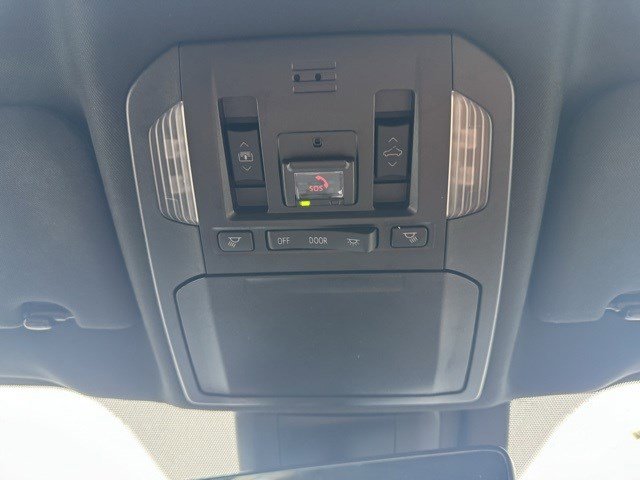 Used 2022 Toyota Highlander Platinum image 19