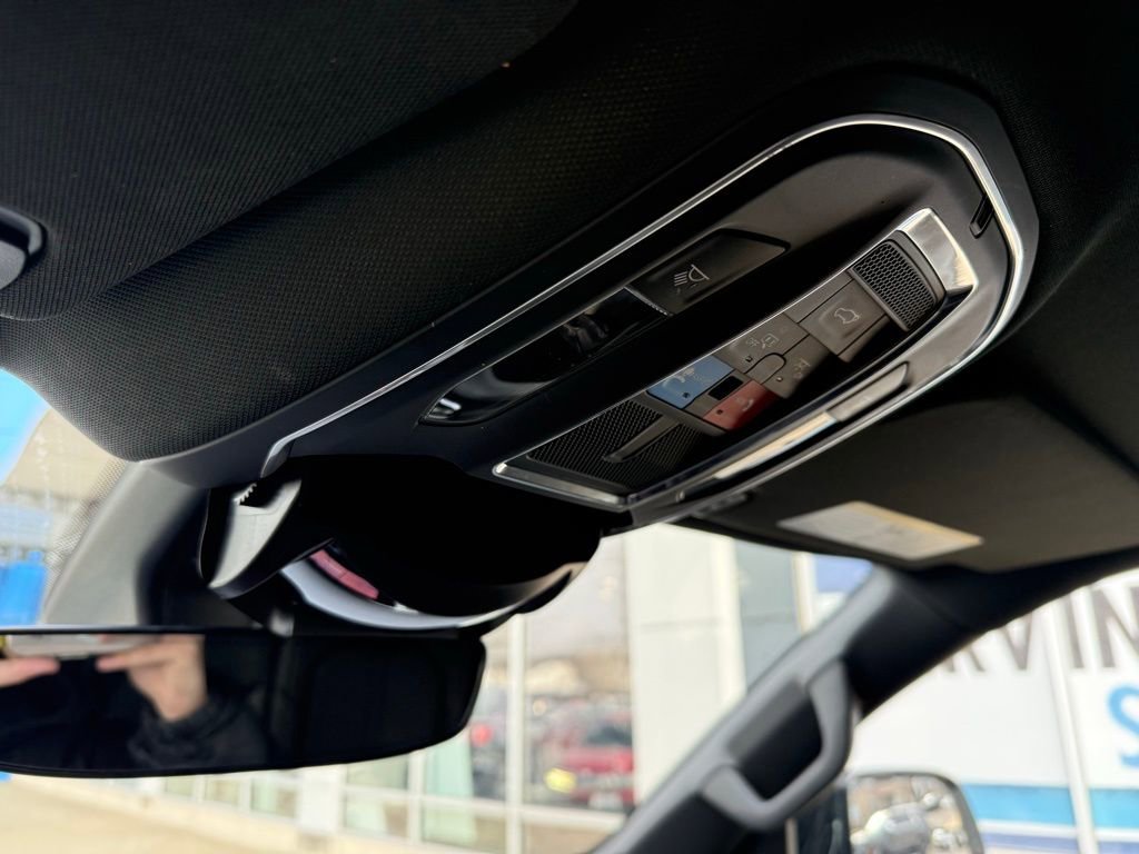 Used 2023 Jeep Wagoneer Series III w/ Preferred Equipment Group image 27