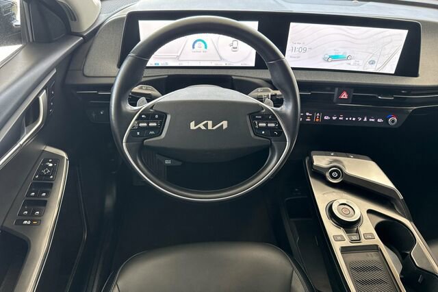 Used 2022 Kia EV6 Light image 11