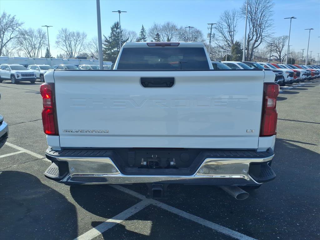 New 2026 Chevrolet Silverado 3500 LT w/ All Star Edition image 5