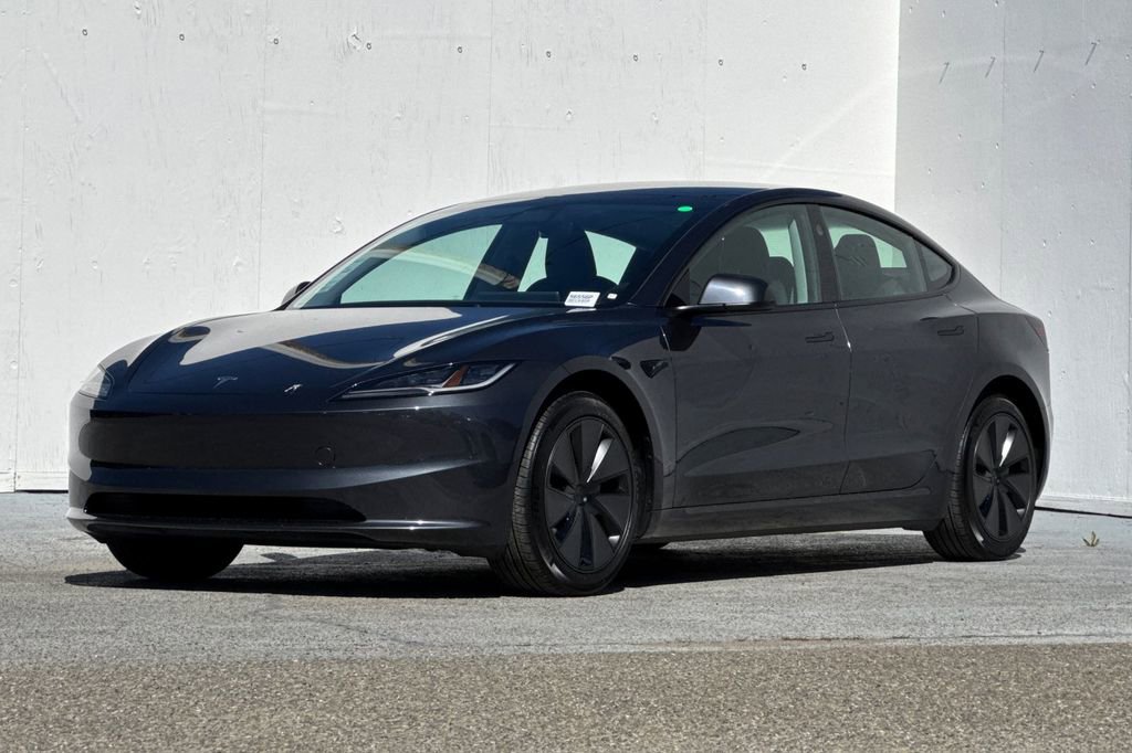 Used 2025 Tesla Model 3 Long Range image 7