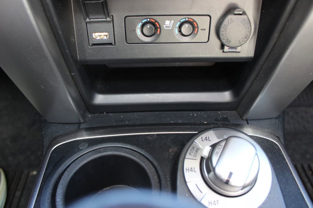 Used 2022 Toyota 4Runner Limited image 28
