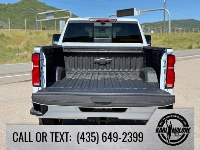 New 2026 Chevrolet Silverado 3500 High Country w/ Technology Package AWD/4WD image 5