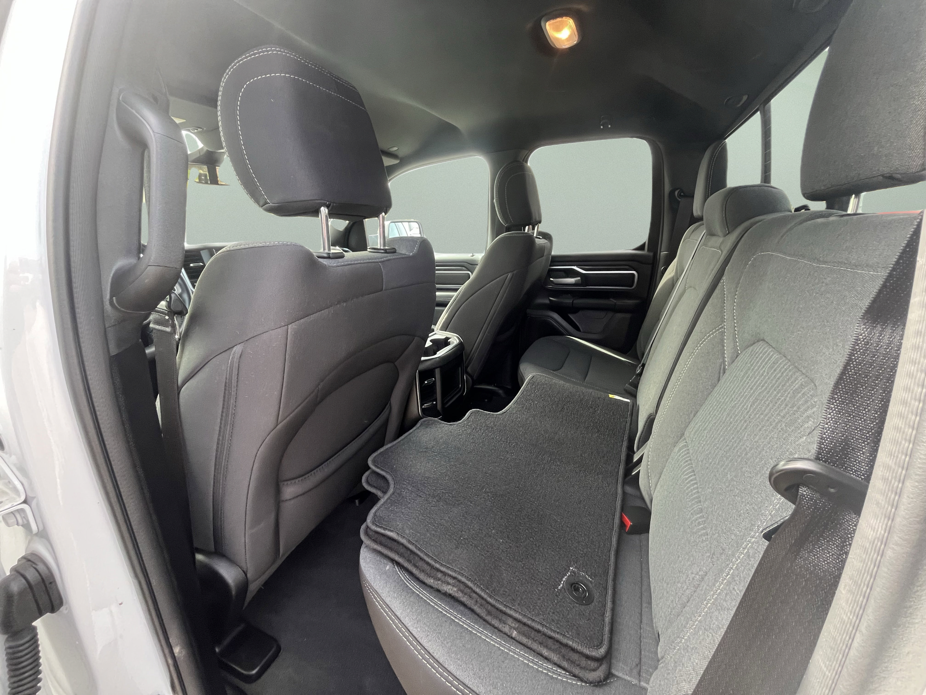 Used 2024 RAM 1500 Big Horn AWD/4WD image 30