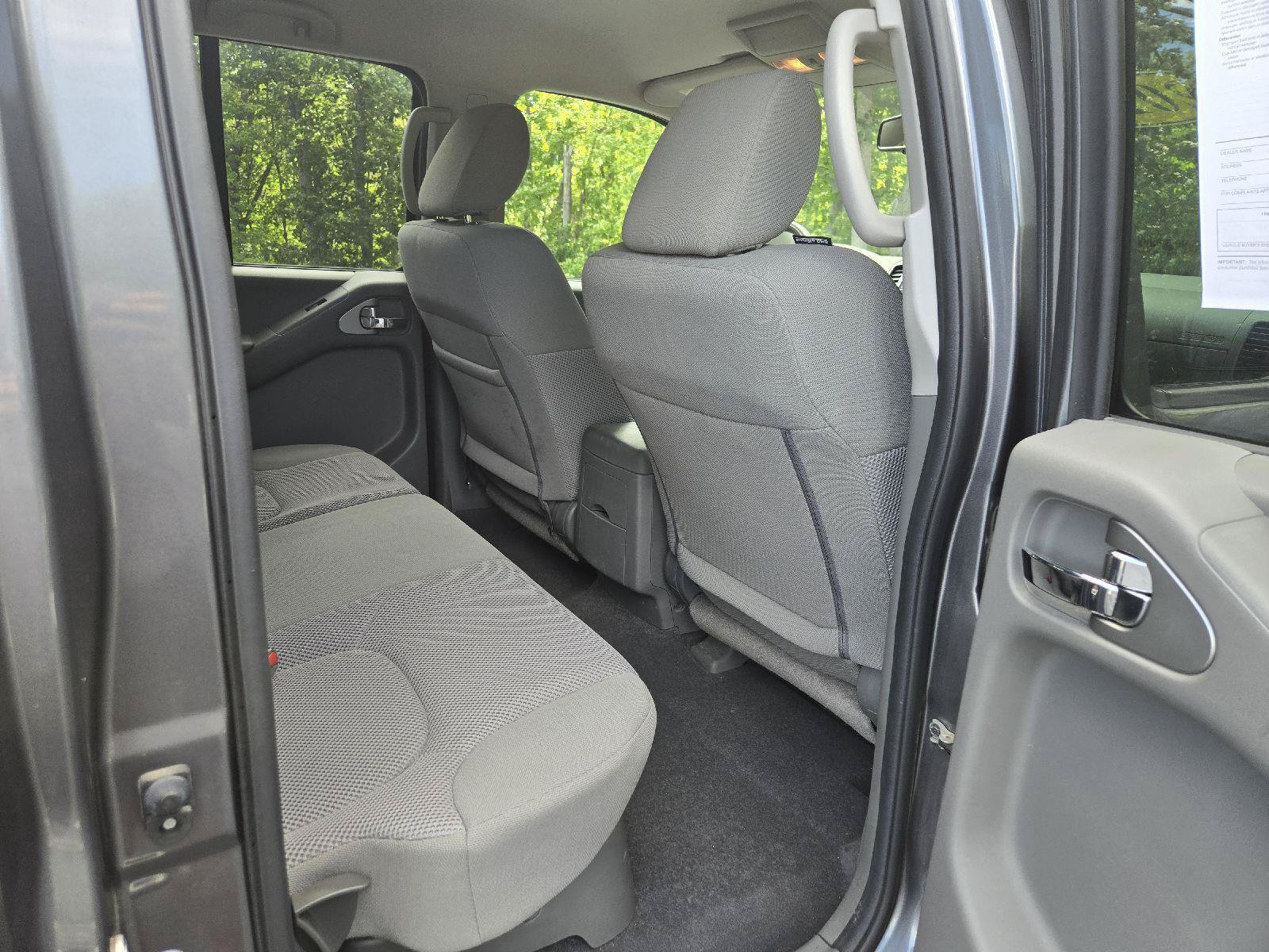 Used 2019 Nissan Frontier SV w/ Value Truck Package AWD/4WD image 25